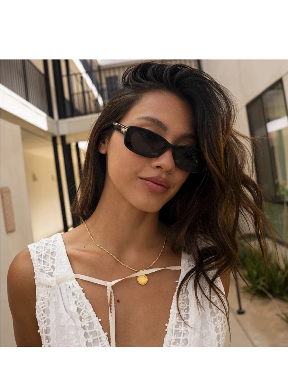 NEW Quay Vibe Check Sunglasses - Picture 4 of 8